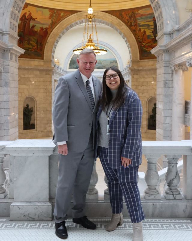 Introducing Taysia, Sen. Vickers’ legislative intern! Taysia is a senior at @suutbirds and a peer mentor for the ACES program. Learn more about Taysia and Sen. Vickers in our instagram story.